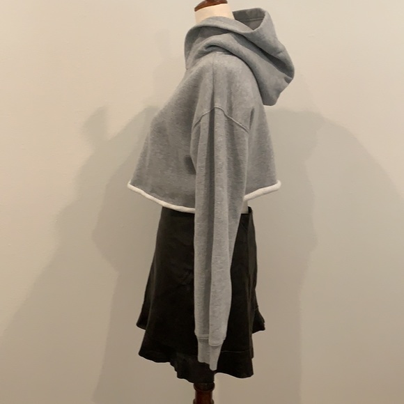 TNA Perfect Hoodie Crop - Picture 5 of 10